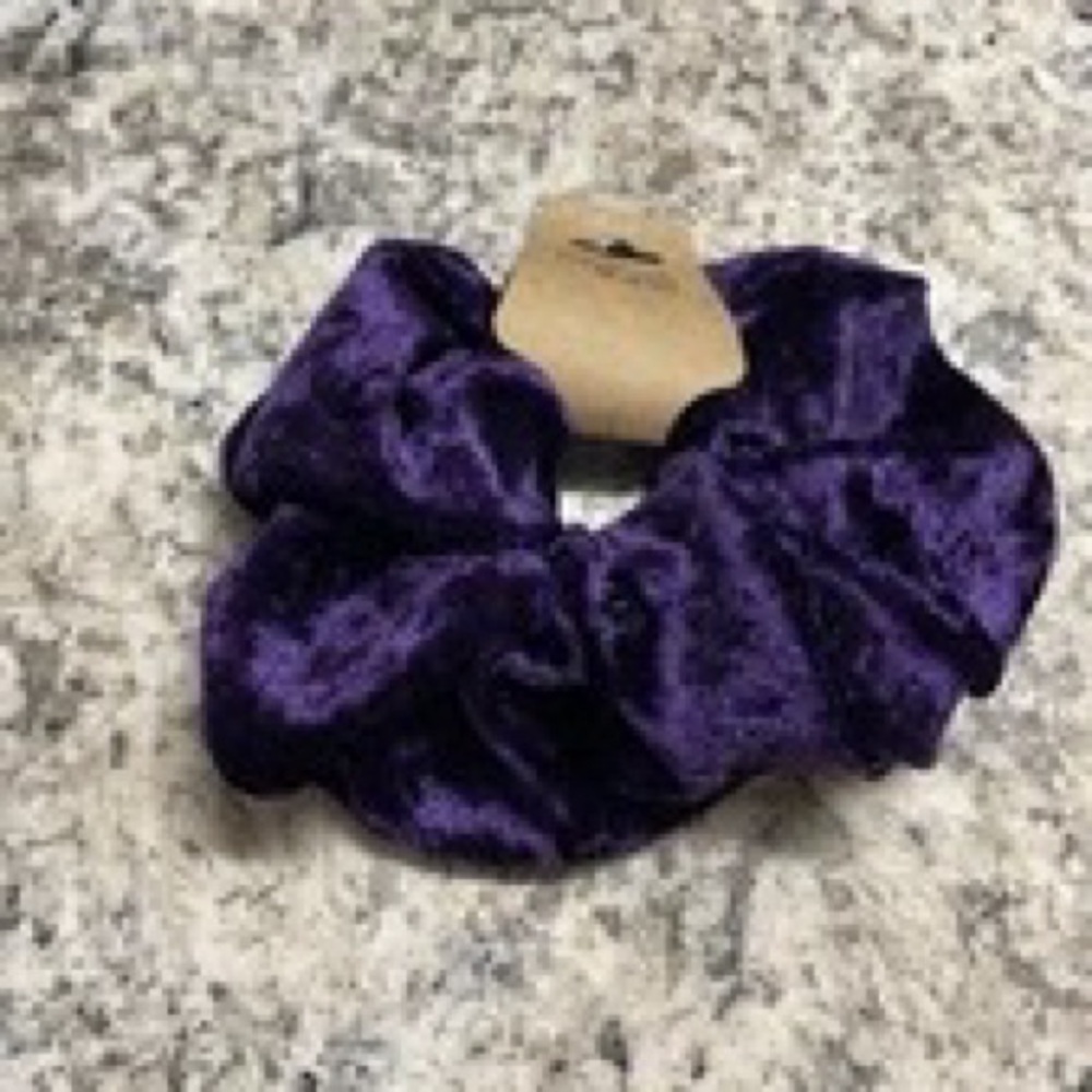 Multicolor Metallic Scrunchie - Picture 6 of 12